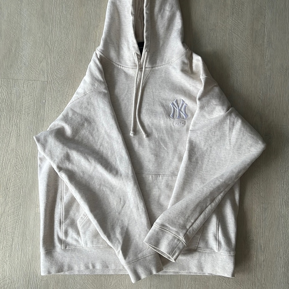 Kith For The New York Yankees Williams III Hoodie - Heather Oatmeal